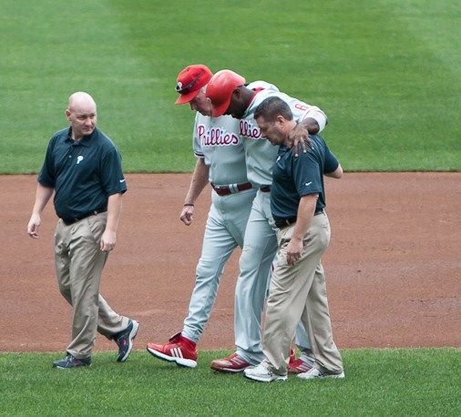 File:Ryan Howard Injured his ankle.jpg