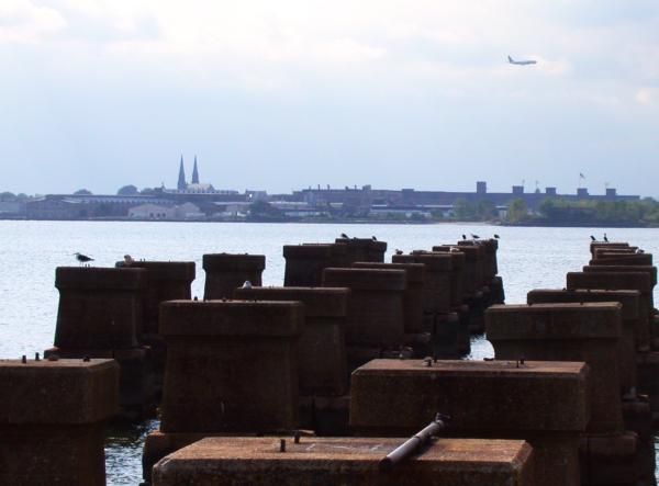 File:Elizabeth across Newark Bay.JPG