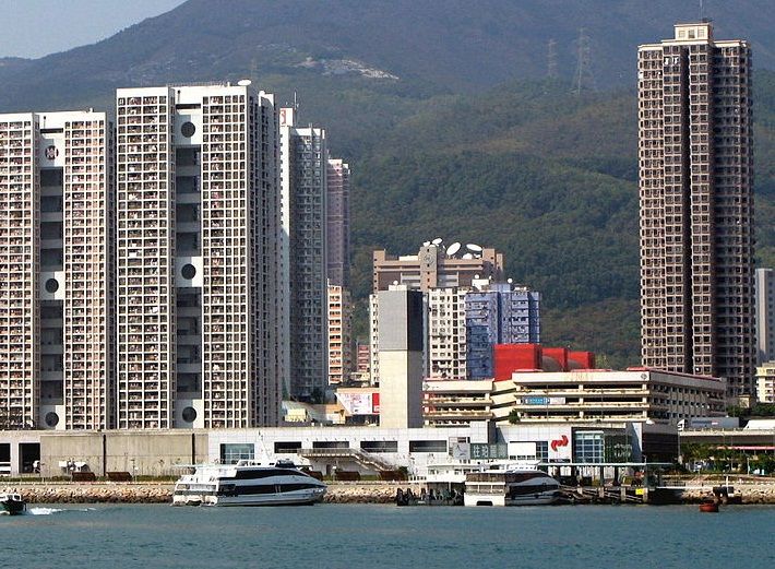 File:HK MTR TsuenWanWest Site5-6 (cropped).jpg