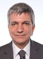 File:Nicola Vendola daticamera.jpg