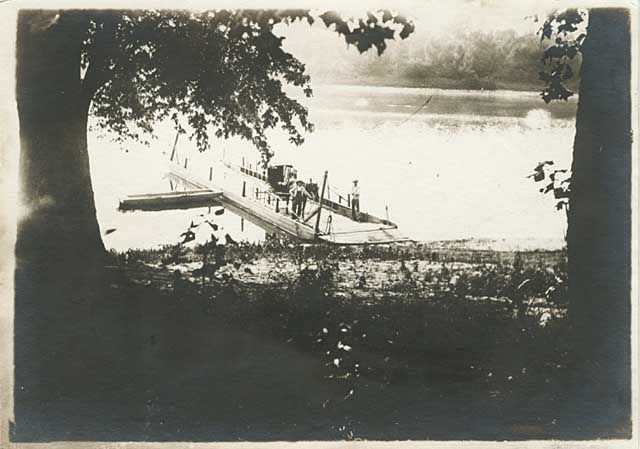 File:Redwood Ferry, Minnesota.jpg