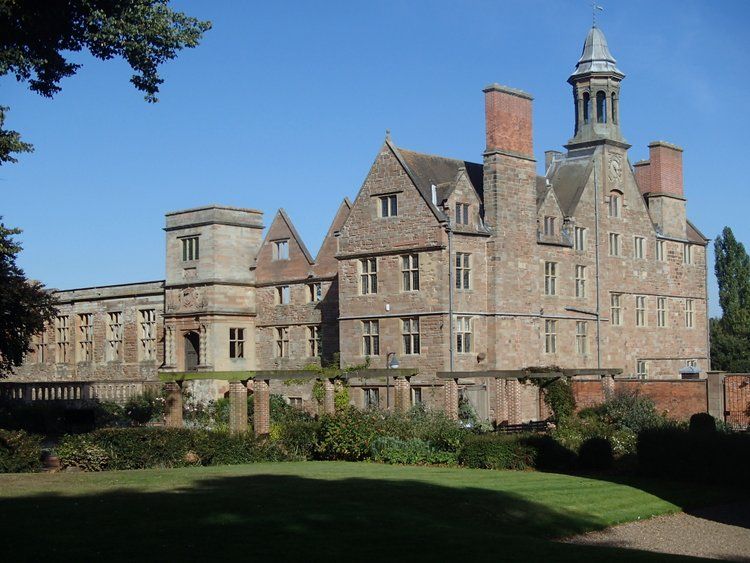 File:Rufford Abbey (geograph 3674622).jpg