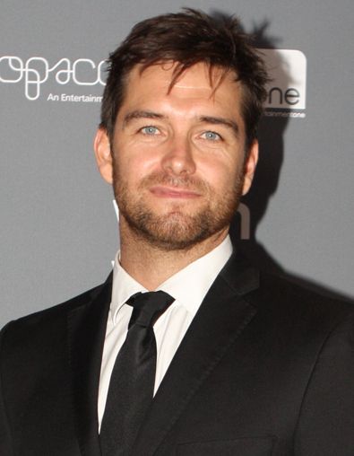 File:Antony Starr (cropped) (b).jpg