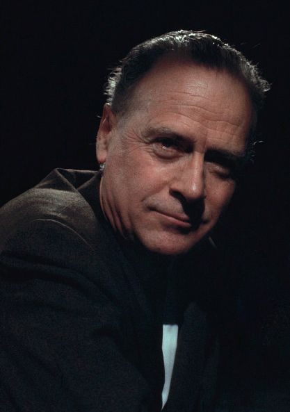 File:Marshall McLuhan 1967 (cropped) (1).jpg