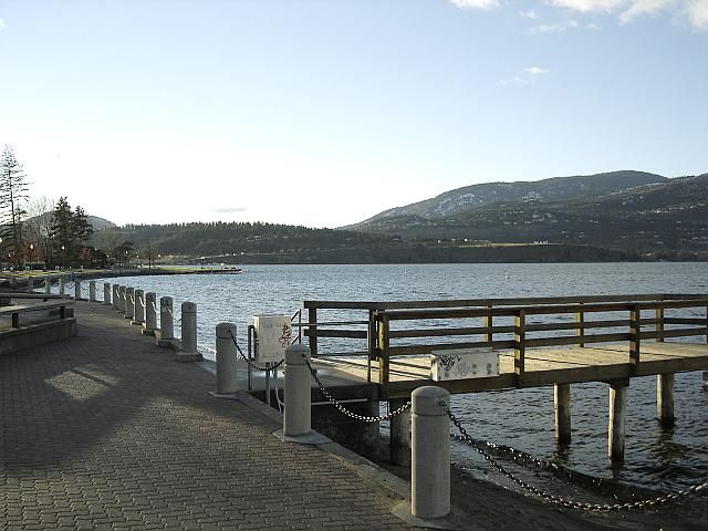 File:OkanaganLake1.jpg