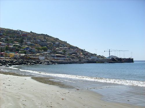 File:Playa Guanaqueros.jpg