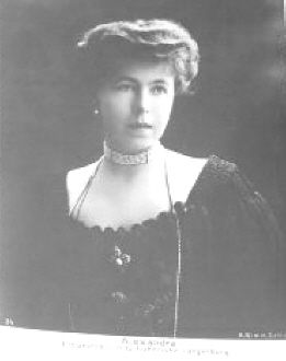 File:Princess Alexandra of Hohenlohe-Langenburg.jpg