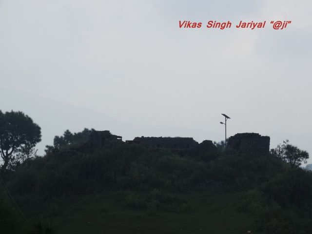 File:Ruins of Jaitak Fort from Haweli.JPG