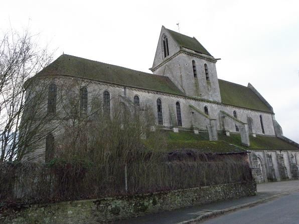 File:Voulton (77) Eglise priorale Vue septentrionale.jpg