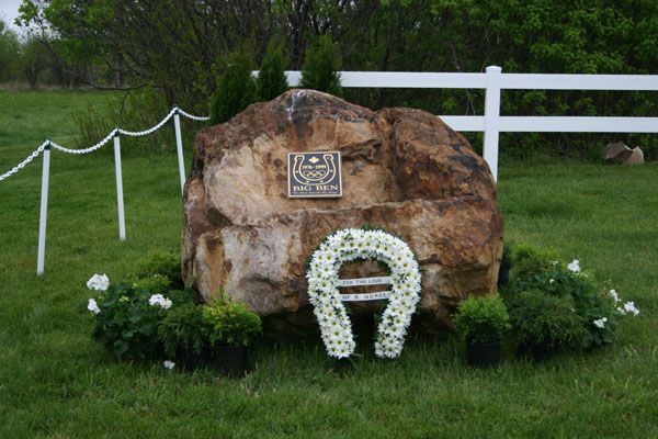 File:Big Ben gravesite.jpg