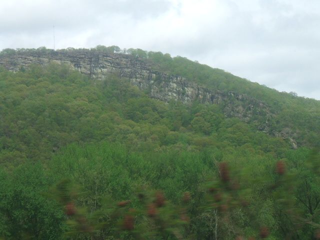 File:Campbells Ledge.JPG