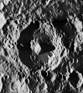 File:Icarus crater 2033 med.jpg