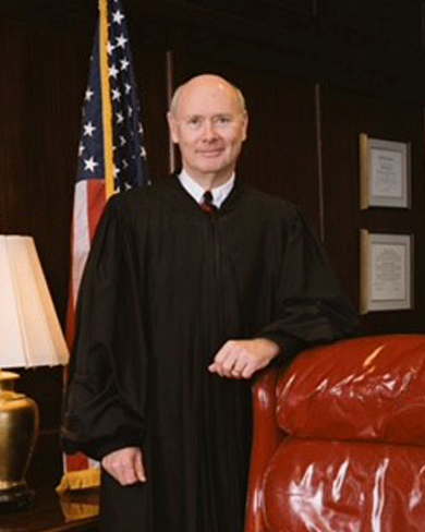 File:John W. Lungstrum, U.S. District Court Judge.png