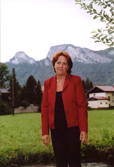 File:Lisa Mayer, die Lyrikerin.jpg