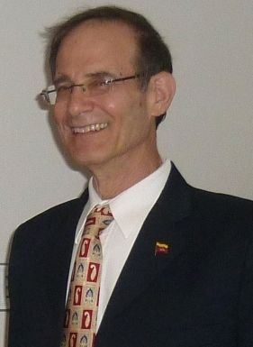 File:Photo in Australia 2011.jpg