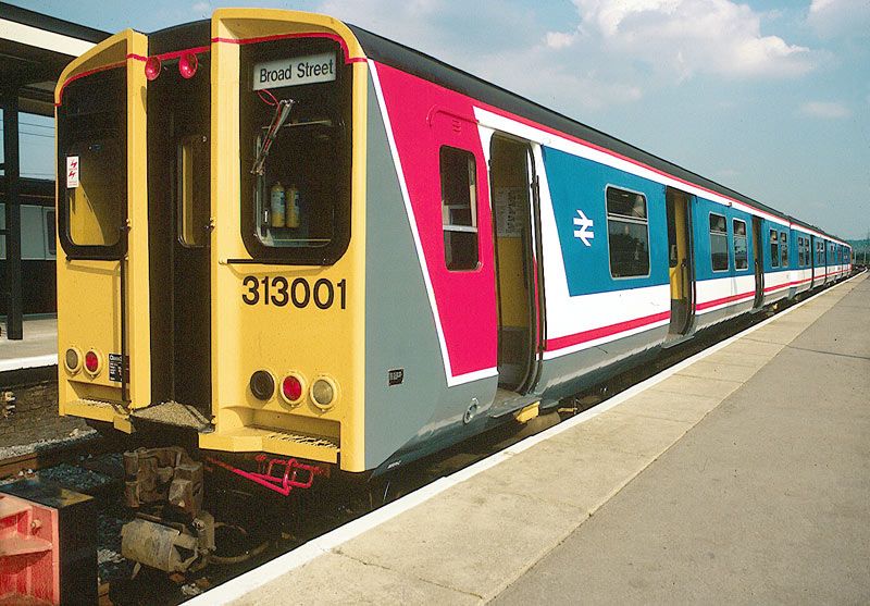 File:313 Original NSE livery.jpg