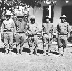 File:Apache Scouts Fort Apache 1919.jpg