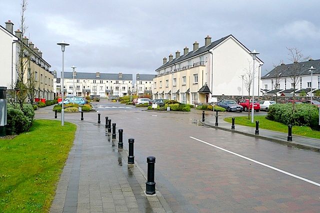 File:Bearna (Barna) - geograph.org.uk - 1288724.jpg