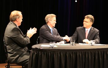 File:Debate handshake 7276.jpg