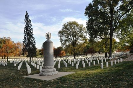 File:Fort-Leavenworth-National-Cemetery.jpg