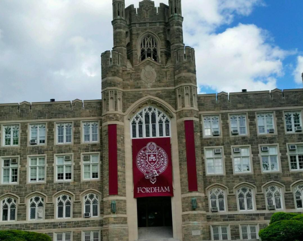 File:Keating Hall graduation.png