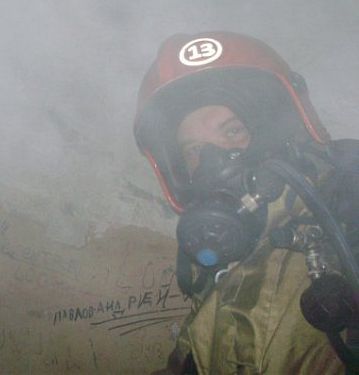 File:Russian Firefighters.jpg