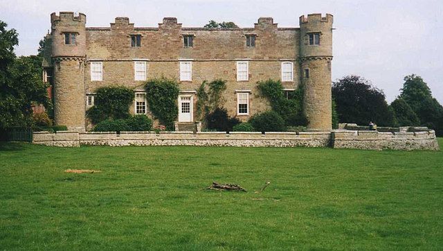 File:Croft Castle 1.jpg