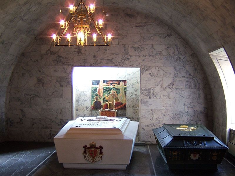 File:Det kongelige mausoleum.jpg