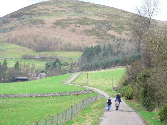 File:Linhope - geograph.org.uk - 17030.jpg