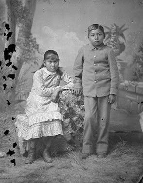 File:Lipan Apache children at Carlisle.jpg