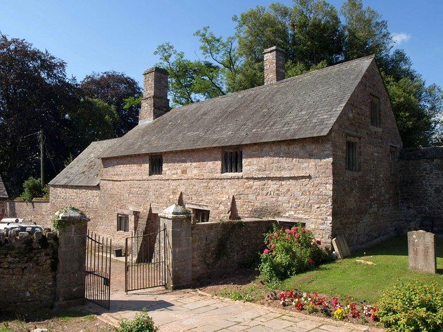 File:The Priest House, Holcombe Rogus (geograph 2508361).jpg