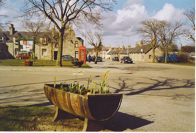 File:The Square, Stuartfield.jpg