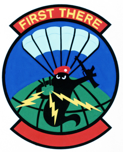 File:1722 Combat Control Sq emblem.png