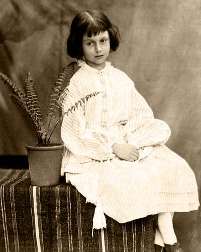 File:Alice Liddell.jpg