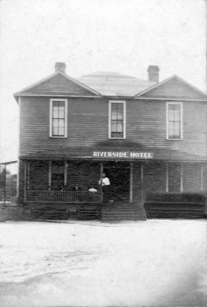 File:Bannockburn Hotel, Bannockburn, Georgia (circa 1905).jpg