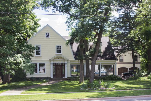 File:Charles Gibson House.jpg