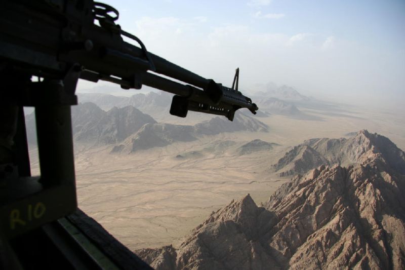 File:Chinook Helmand 2007.jpg