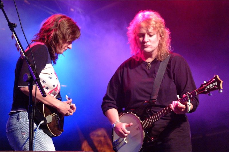 File:Indigo Girls, Cambridge Festivals 2001-2014 (65061504).jpg