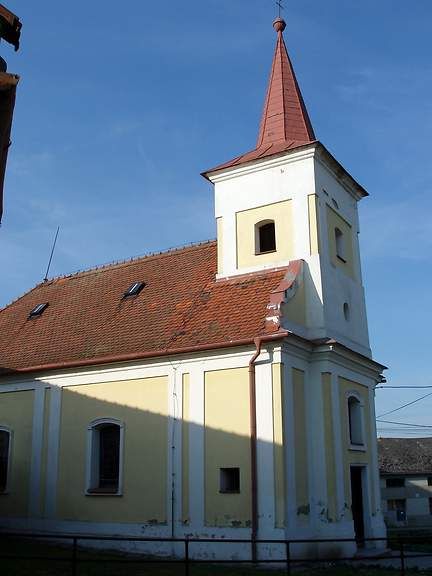 File:Kostel sv. Markéty Biskupice.jpg