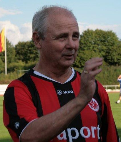 File:Bernd Hölzenbein.jpg