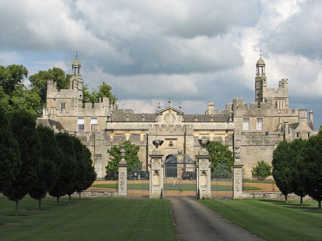 File:Drayton House, south-east front-geograph.org.uk-2484619.jpg