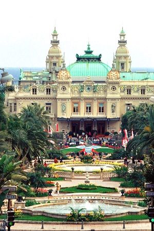 File:Monte Carlo Casino.jpg