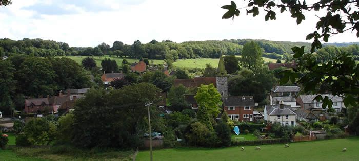 File:Newnham Village from HillyField Aug2006.jpg