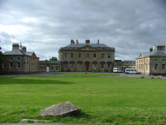 File:Newton Park - geograph.org.uk - 94882.jpg