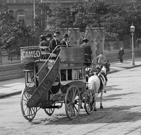 File:Sydney Omnibus.jpg