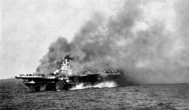 File:USS Ticonderoga (CV-14) burning in Jan 1945.jpg