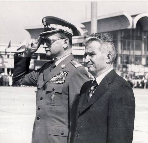 File:Wojciech Jaruzelski & Nicolae Ceaușescu.jpg