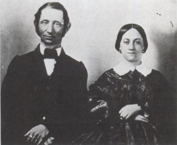 File:Lazarus and Sara Straus.png