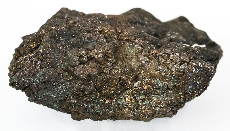 File:Pentlandite-Chalcopyrite-Pyrrhotite-199634.jpg