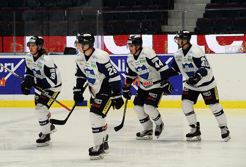 File:BIK Karlskoga players.jpg